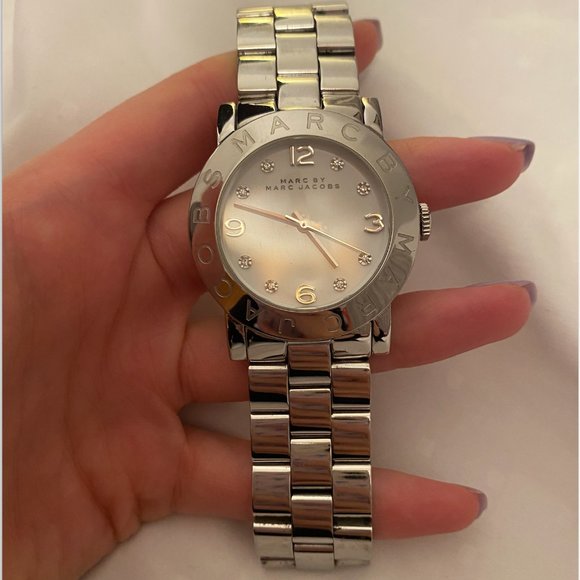Marc by Marc Jacobs Women's MBM3054 Amy Stainless Steel Watch with Link Bracelet - Picture 1 of 2